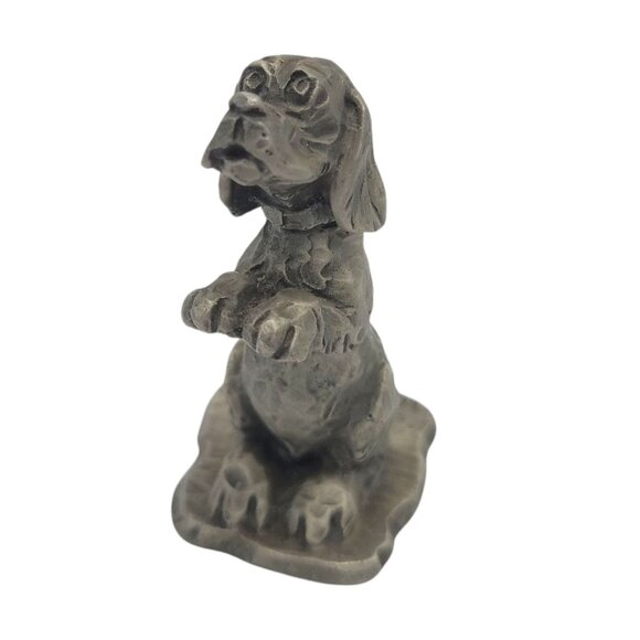 Vintage 1975 Hallmark Little Gallery Fine Pewter Hound Dog Figurine Kraczkowski - Picture 1 of 11